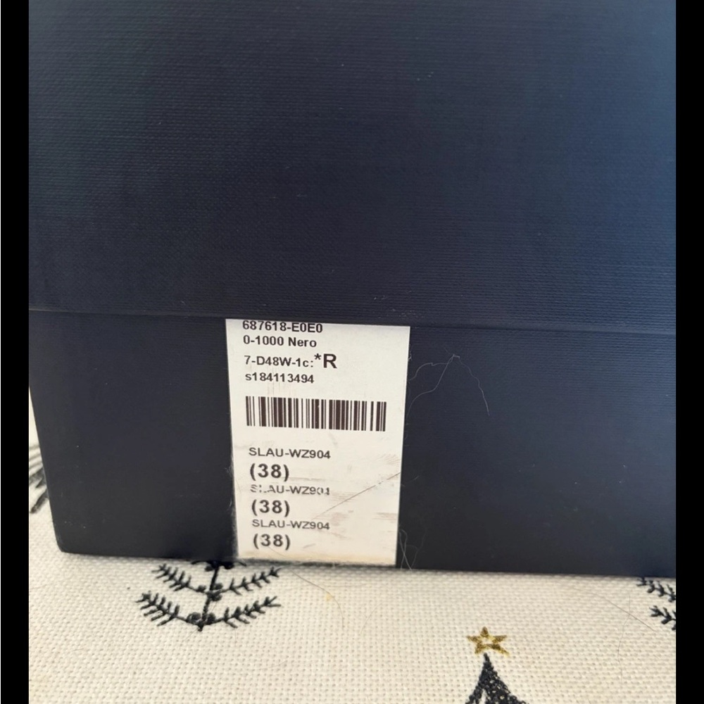 Saint Laurent Black Fur Women's Slippers - Picture 5 of 5